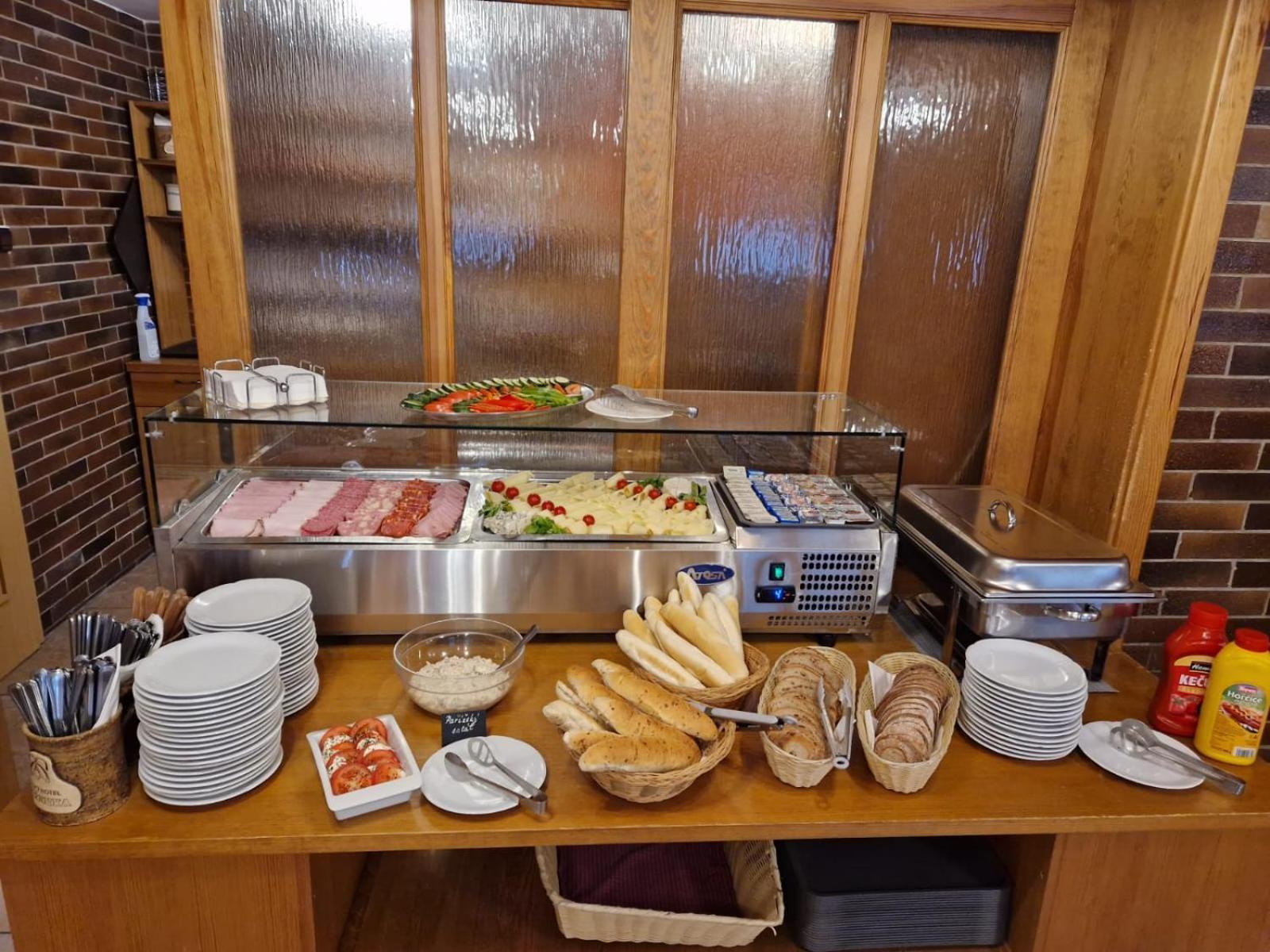 Horsky Hotel Snezenka Hynčice pod Sušinou Buitenkant foto